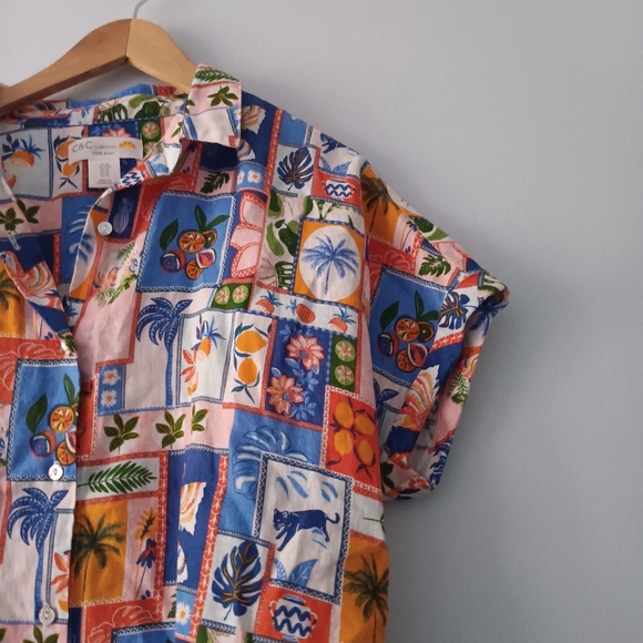 C&C California Tropical Novelty Patchwork Linen Button Front Shirt Bird Fruit Pr - Picture 4 of 6
